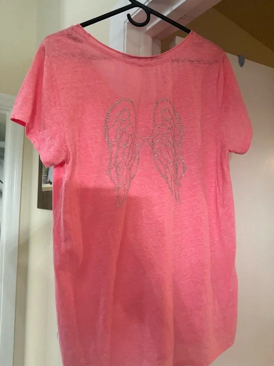 Victoria's Secret Coral Pink Crew Neck Tee - Picture 3 of 4